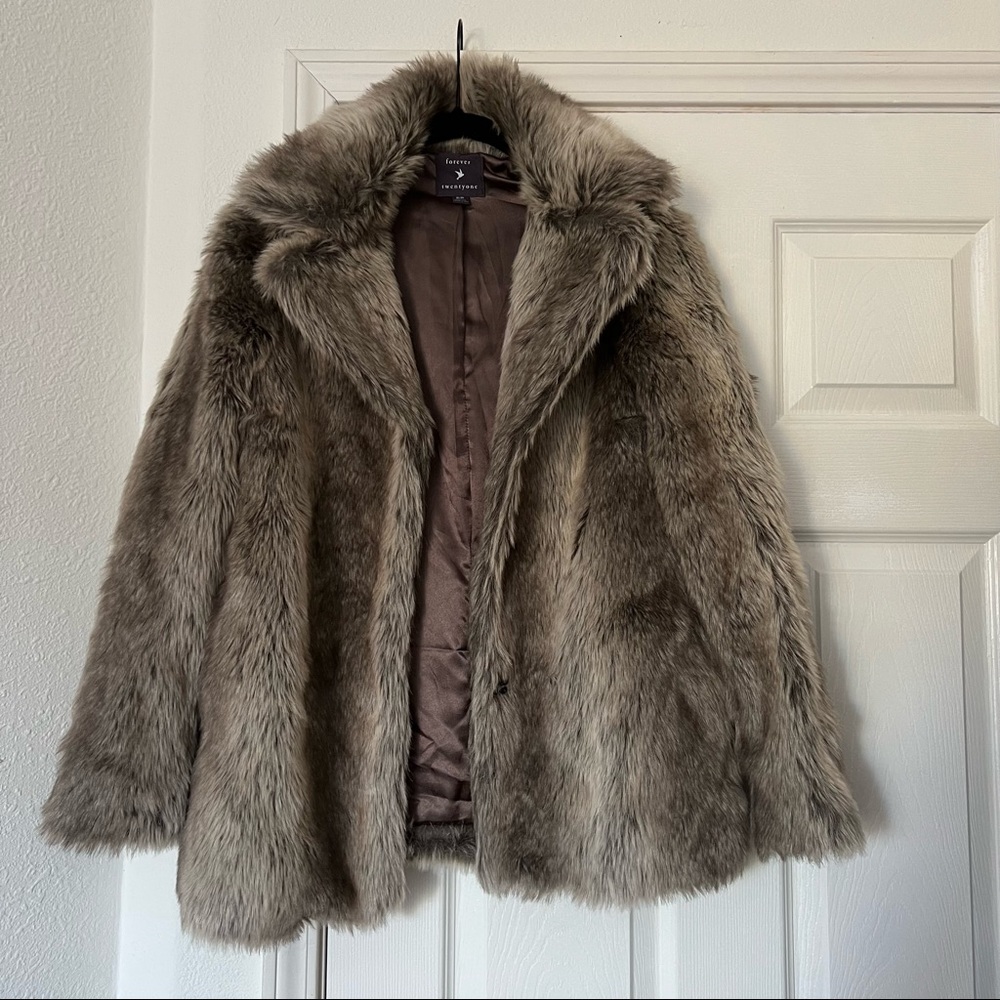 F21 Faux Fur Jacket Small